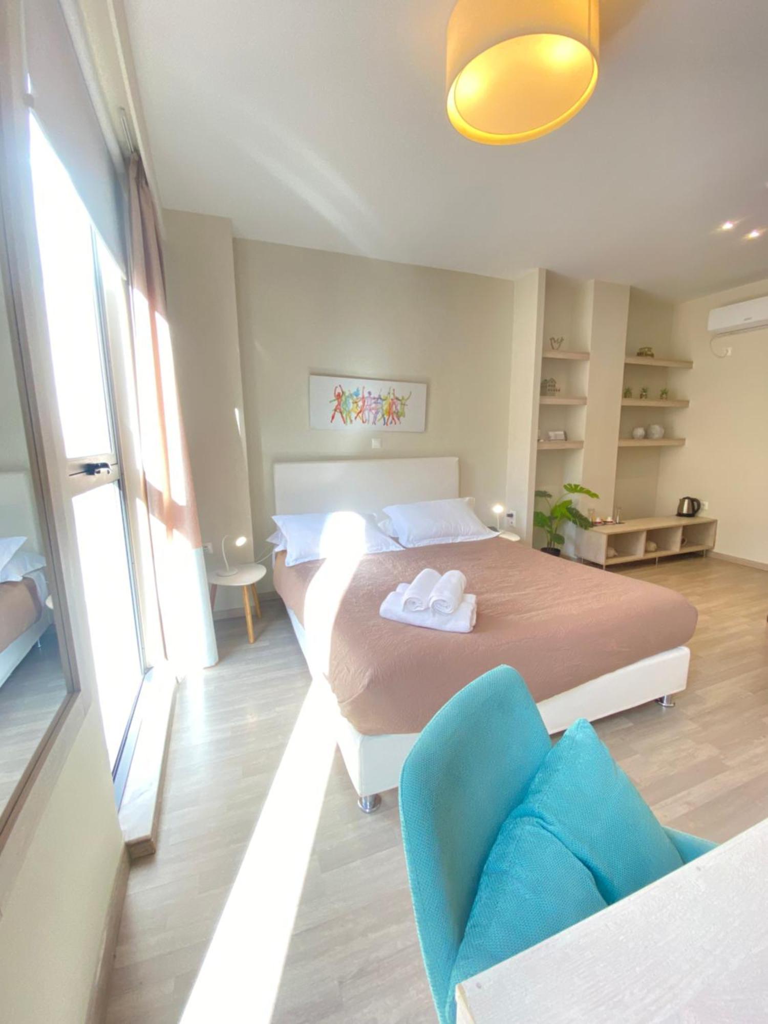 Tins Hotel City - Atina Dış mekan fotoğraf