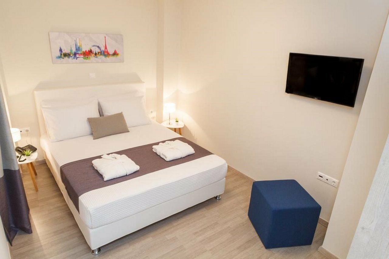 Tins Hotel City - Atina Dış mekan fotoğraf